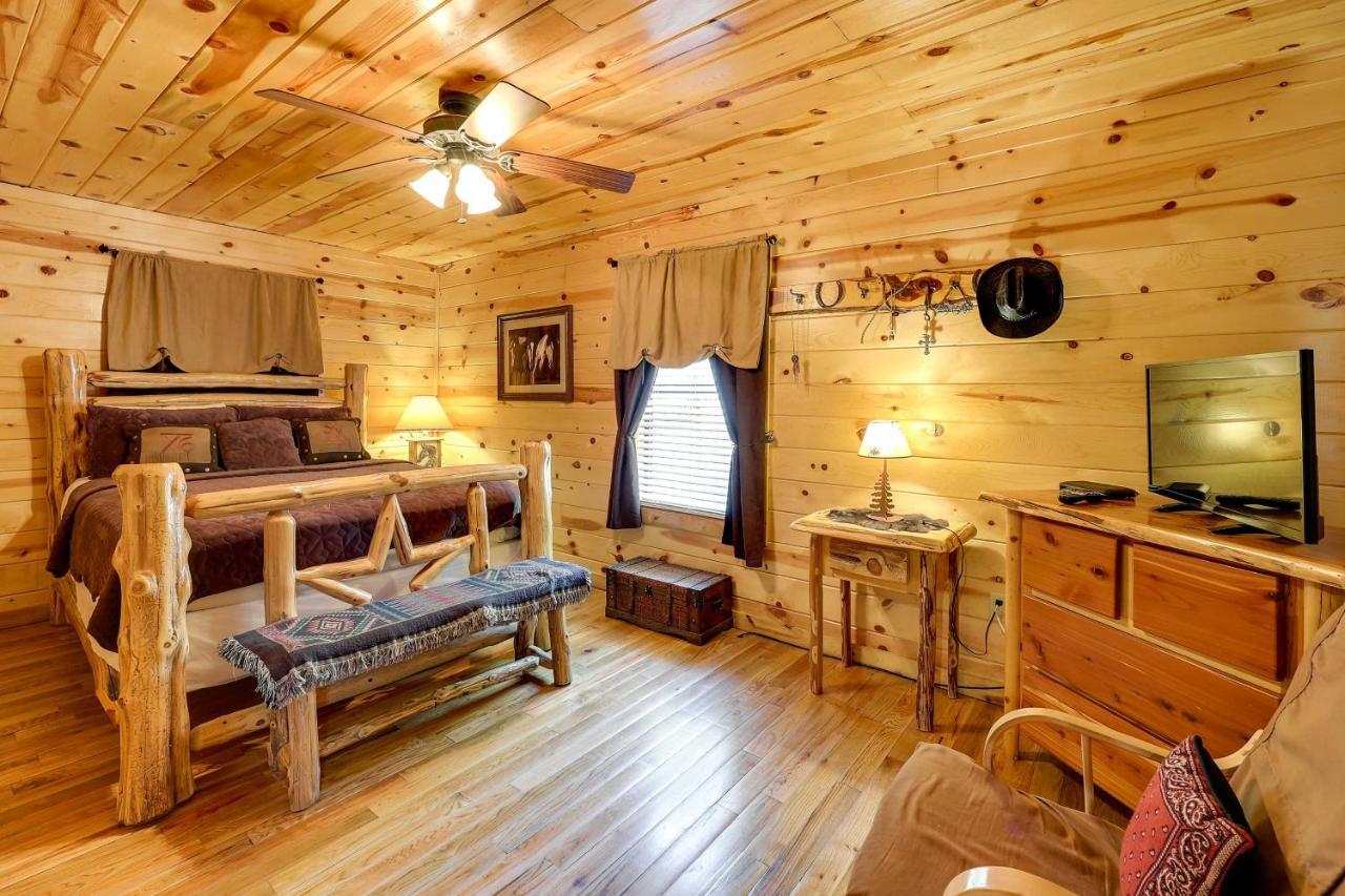 Broken Bow Rental Cabin With Hot Tub And Bar Buitenkant foto