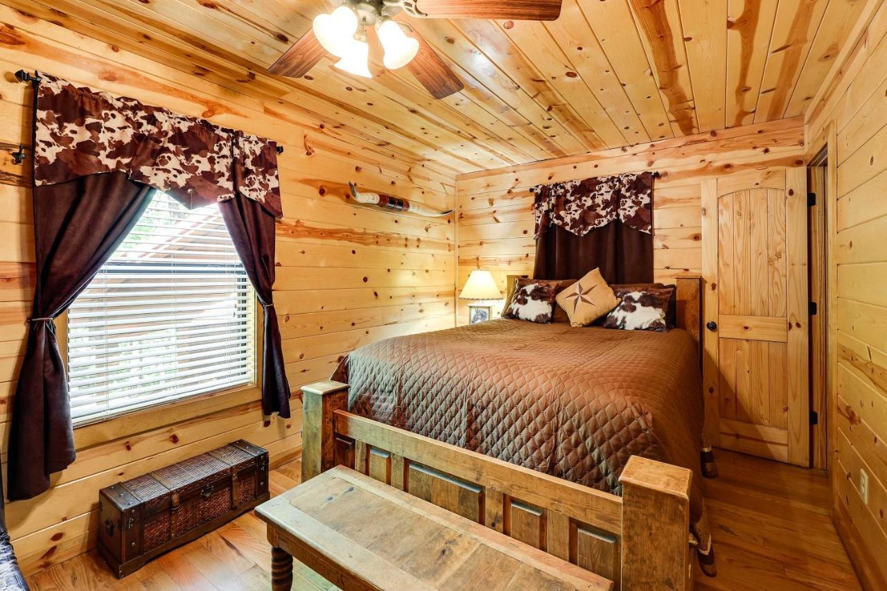 Broken Bow Rental Cabin With Hot Tub And Bar Buitenkant foto