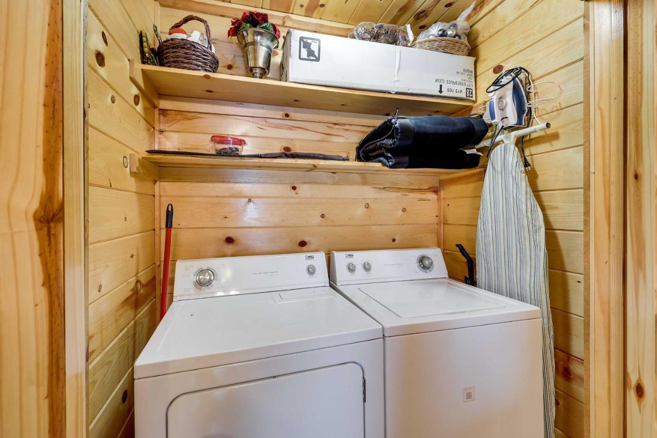 Broken Bow Rental Cabin With Hot Tub And Bar Buitenkant foto